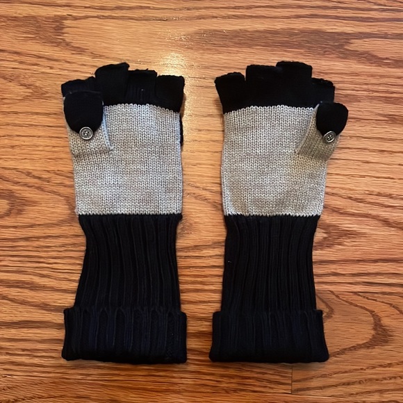 Womens Calvin Klein Fingerless Gloves with Mitten Cover - Picture 2 of 2